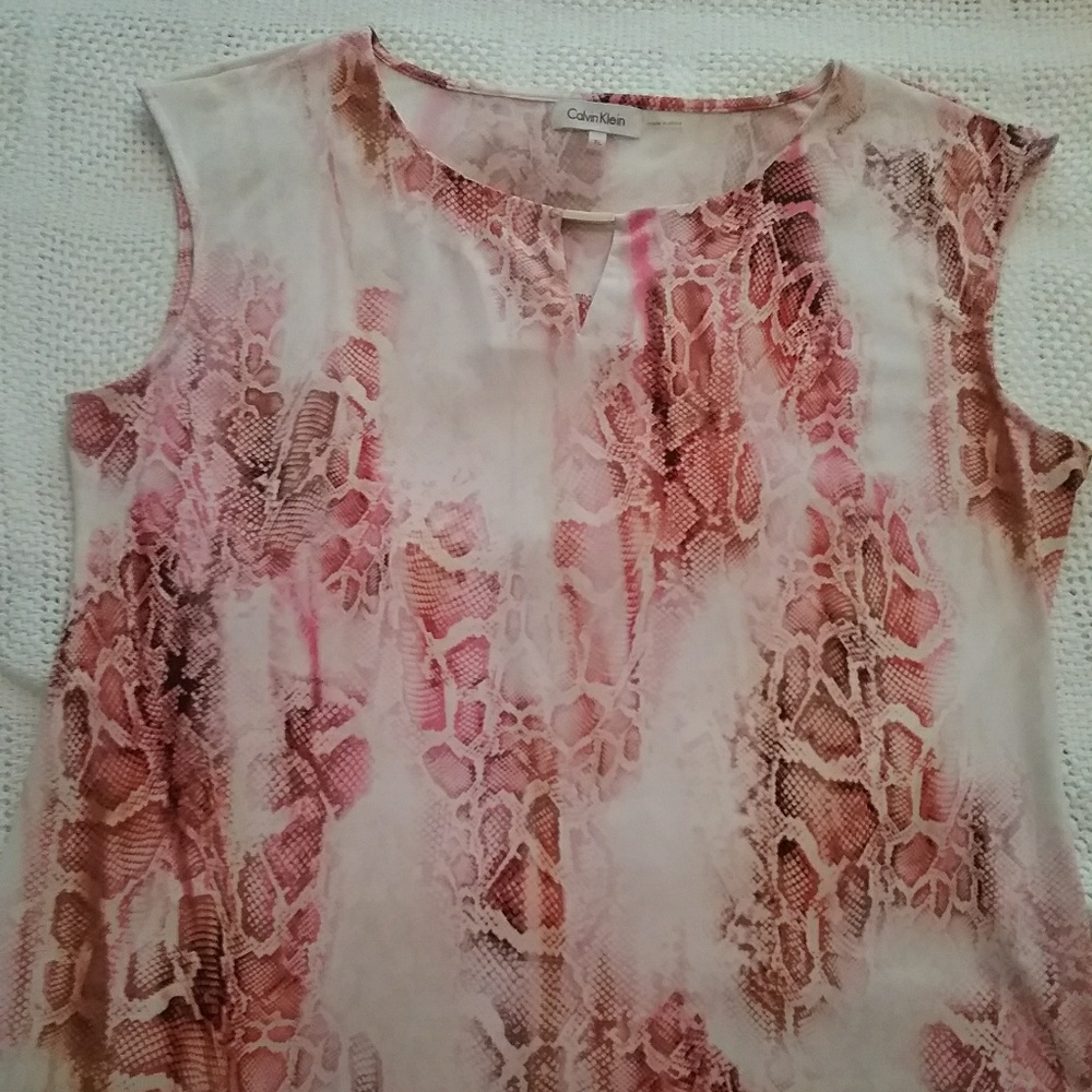 Calvin Klein  Snakeskin Print Shell size XL